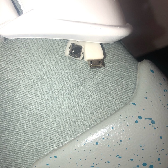 Back To The Future Part II Shoes - Picture 8 of 12